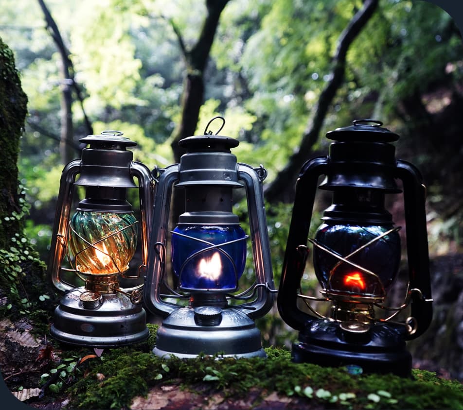 森の中のランタン